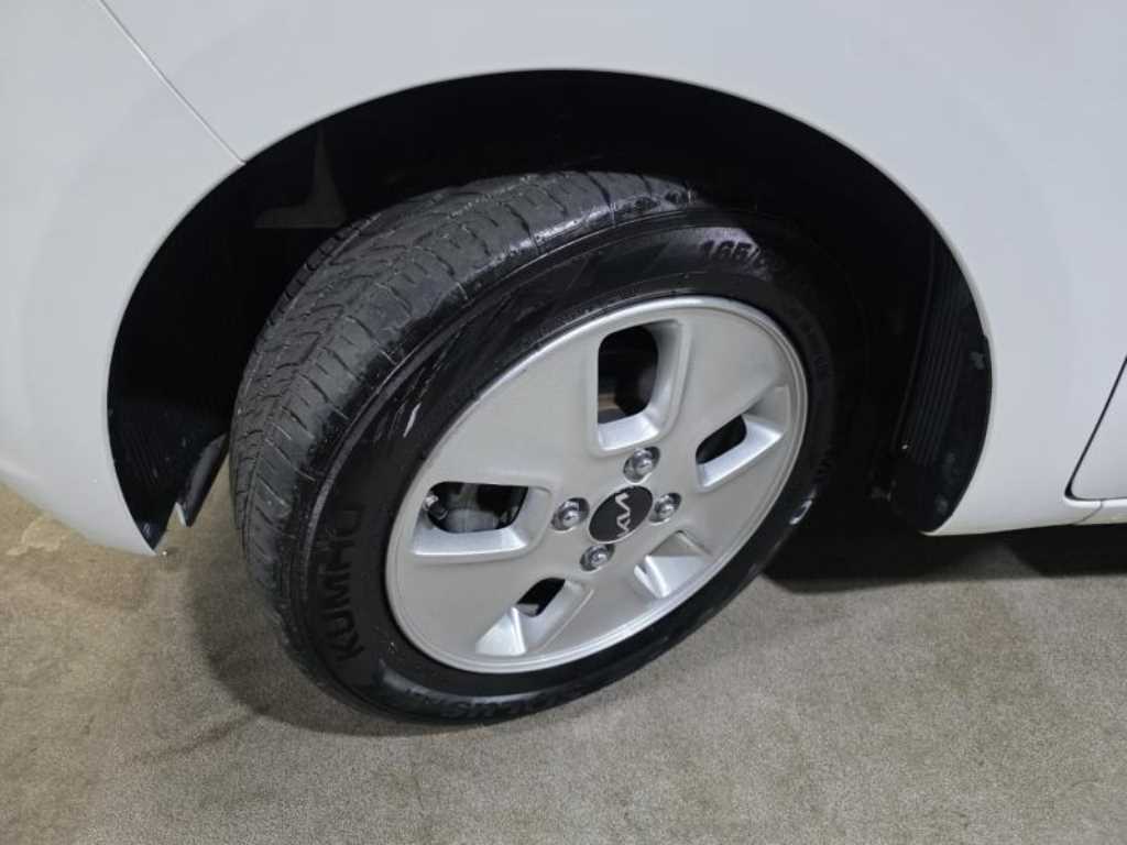 KIA Ray 2022 Blanco - Importación desde Corea - HF Imports Iquique - Foto 18