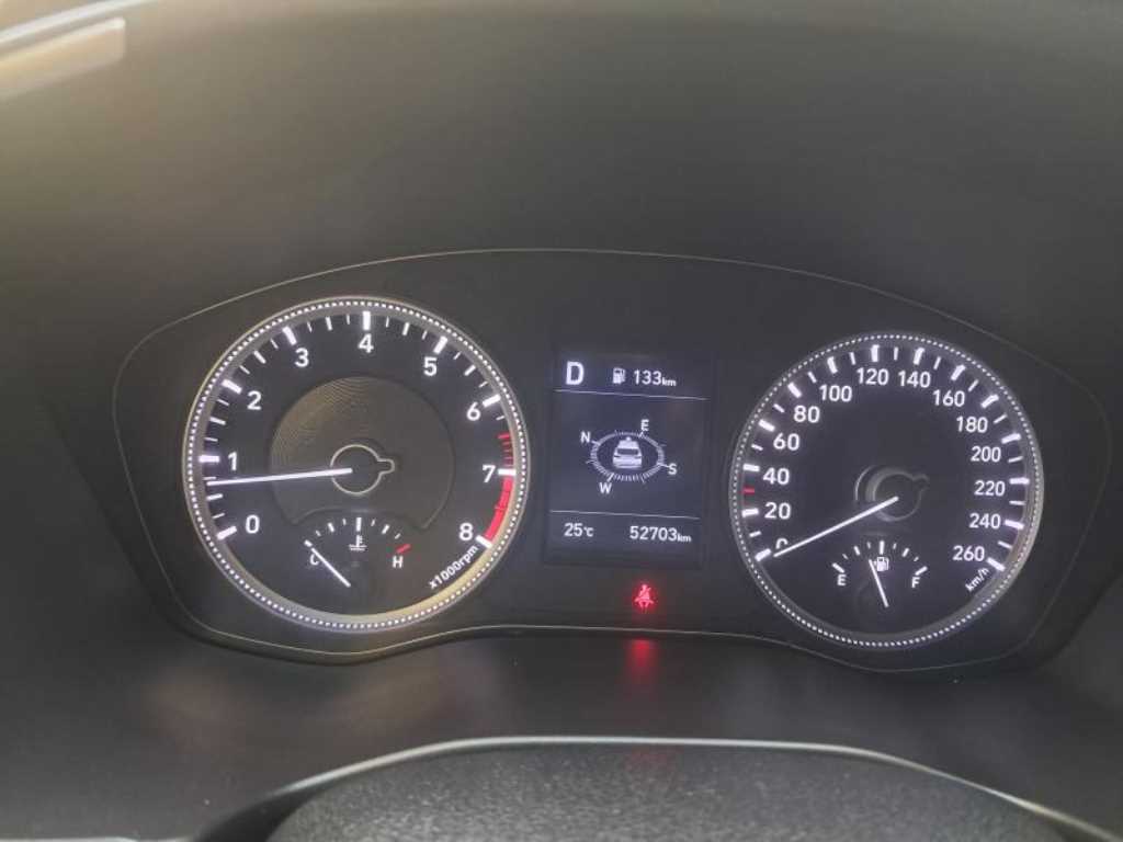 HYUNDAI Santa Fe - Vista 9