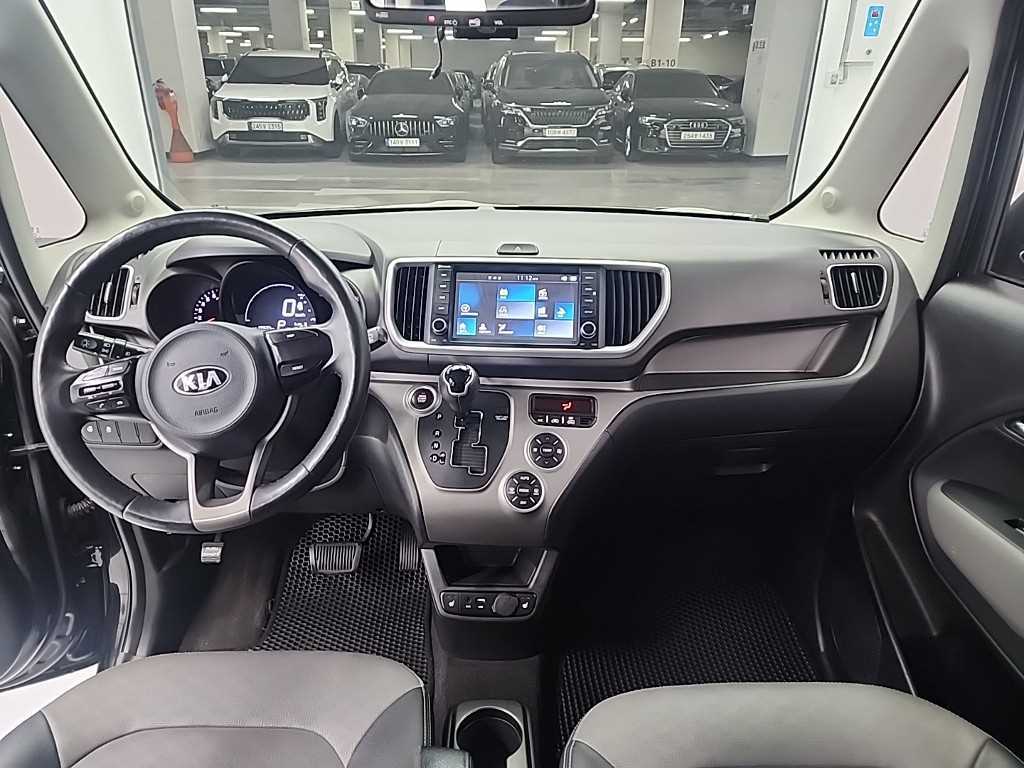 KIA Ray - Vista 7