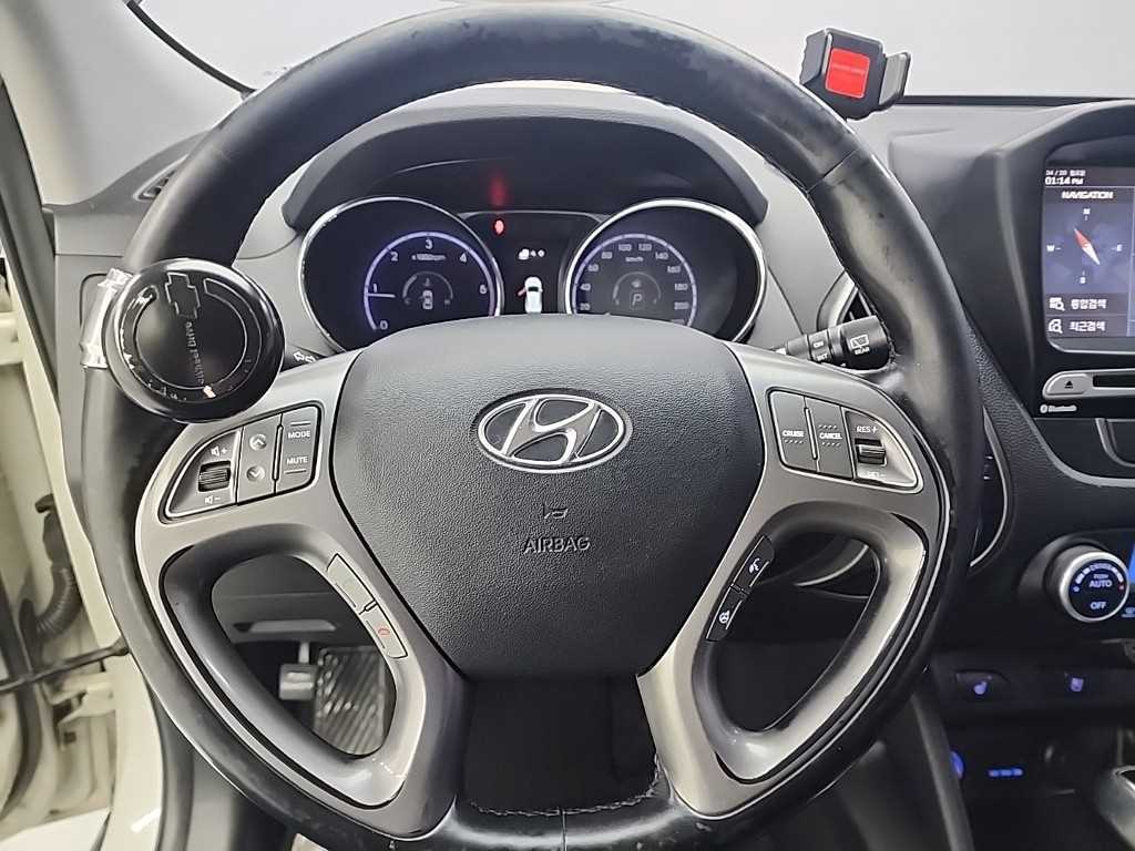 HYUNDAI Tucson - Vista 9