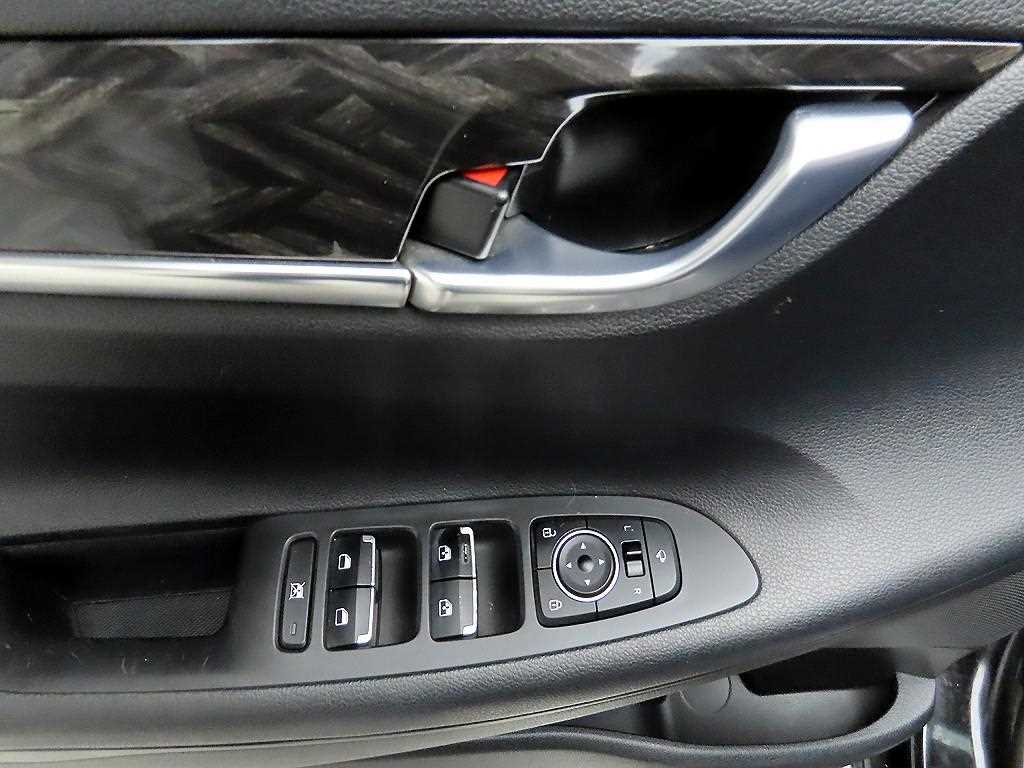 HYUNDAI Grandeur - Vista 11