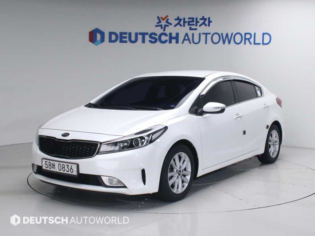 KIA K3 2016 Blanco - Importación desde Corea - HF Imports Iquique - Foto 1