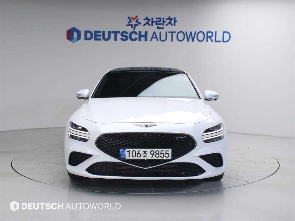 Genesis G70 - Vista 3