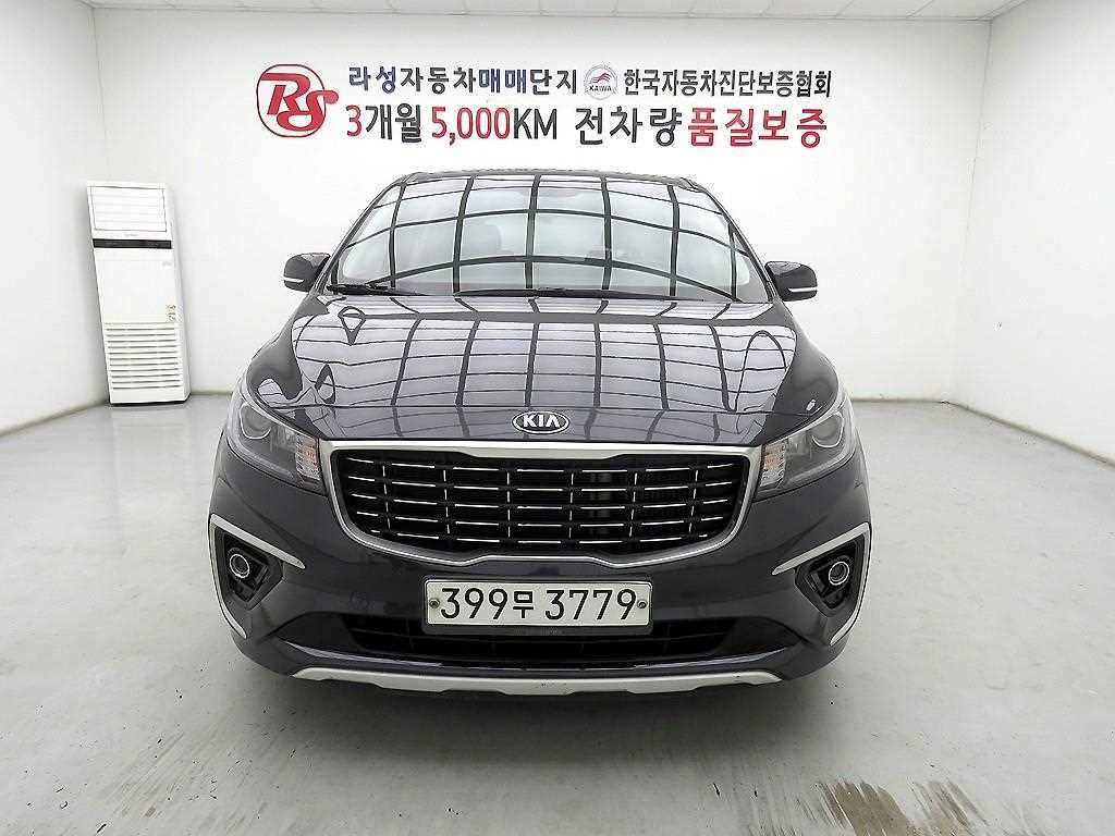 KIA Carnival 2020 - Importación desde Corea - HF Imports Iquique - Foto 1