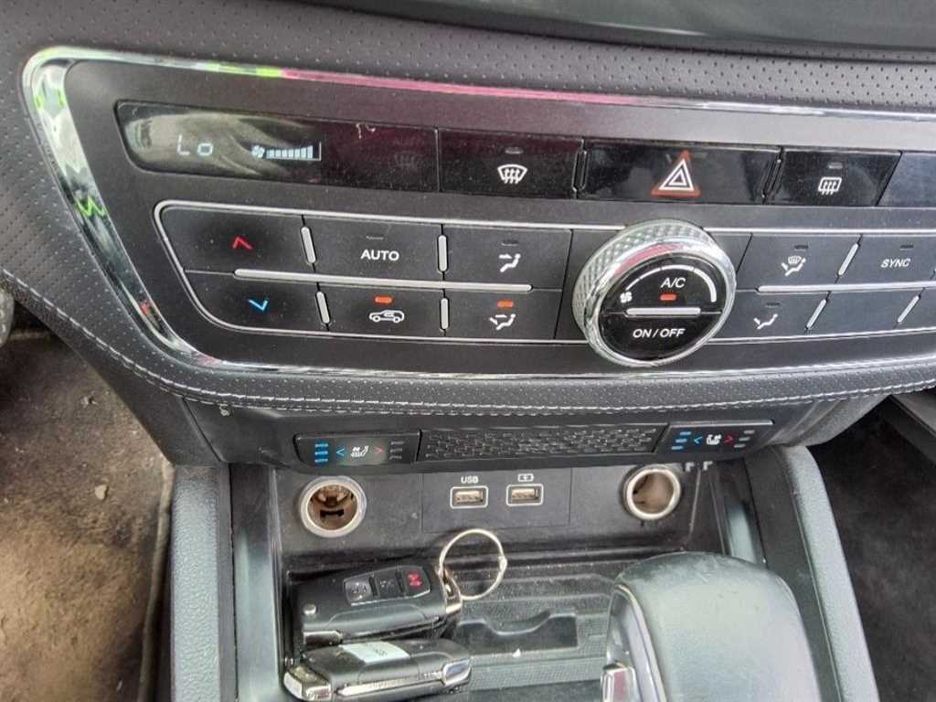 Ssangyong Rexton 2022 Gris - Importación desde Corea - HF Imports Iquique - Foto 14