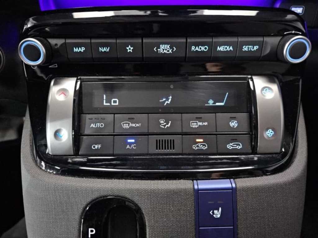 HYUNDAI Casper - Vista 11