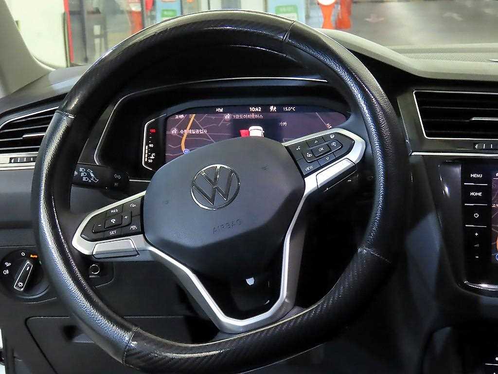 Volkswagen Tiguan - Vista 8