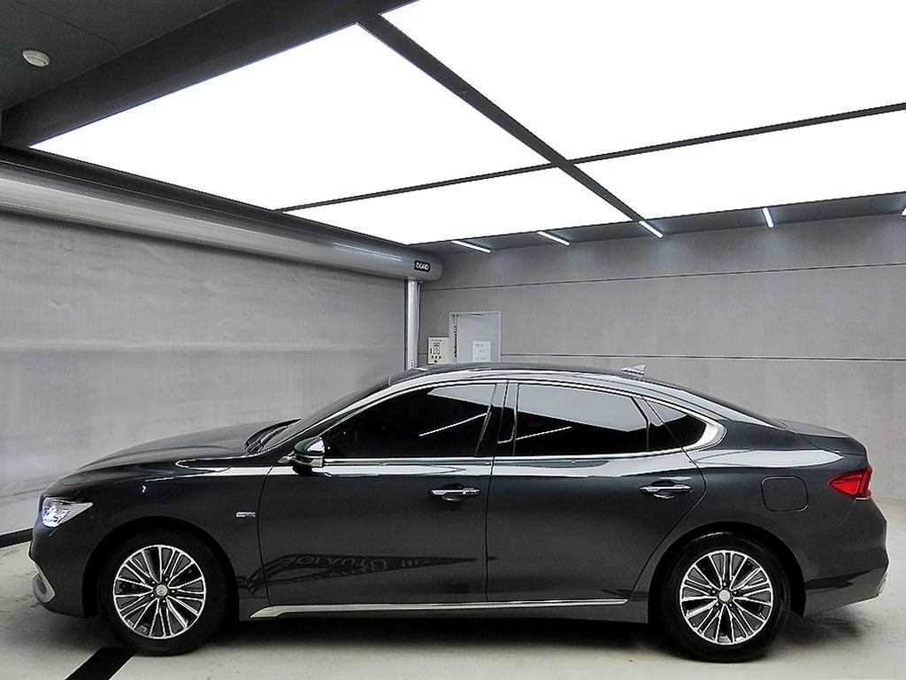 HYUNDAI Grandeur - Vista 4