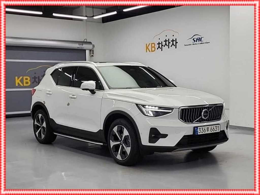 Volvo XC40 - Vista 4