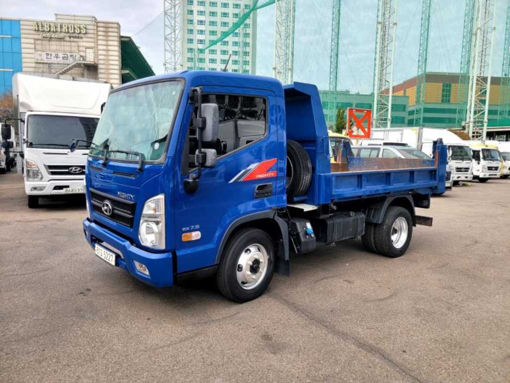 medium and large cargo dump 2021 Blanco - Importación desde Corea - HF Imports Iquique - Foto 1