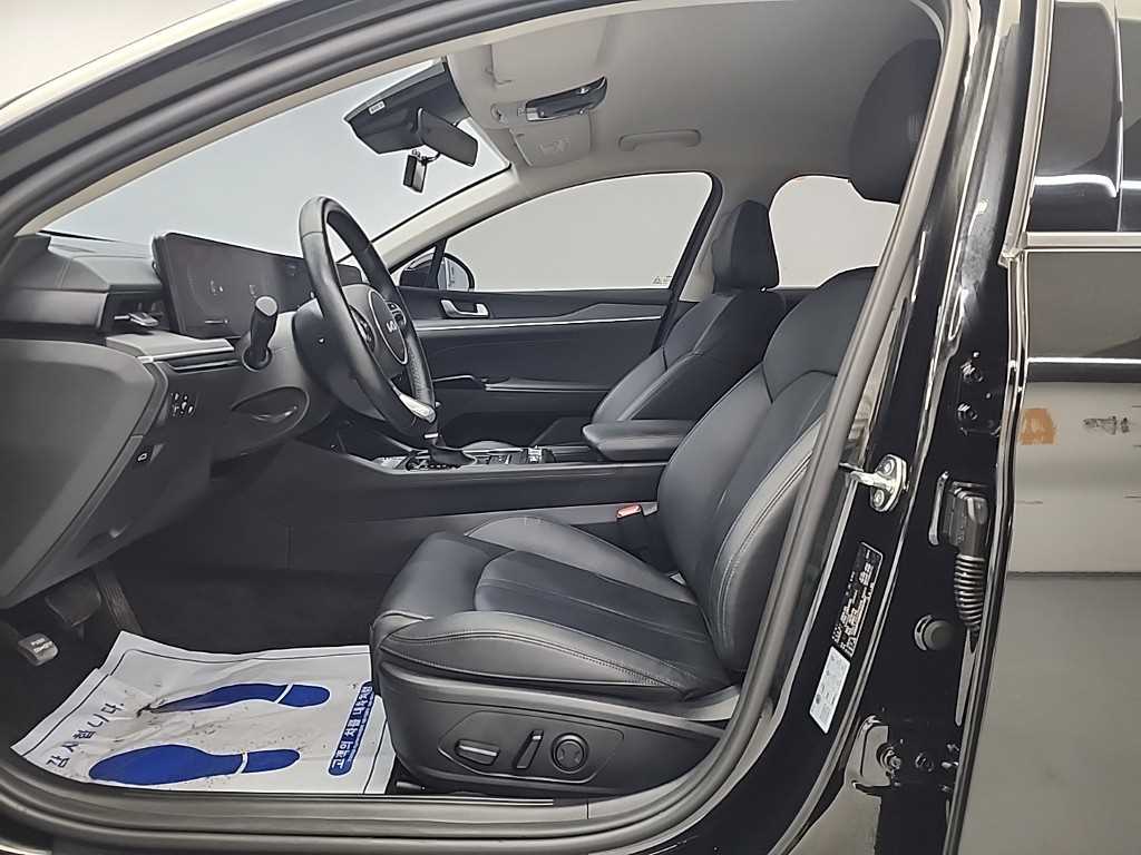 KIA K5 - Vista 11