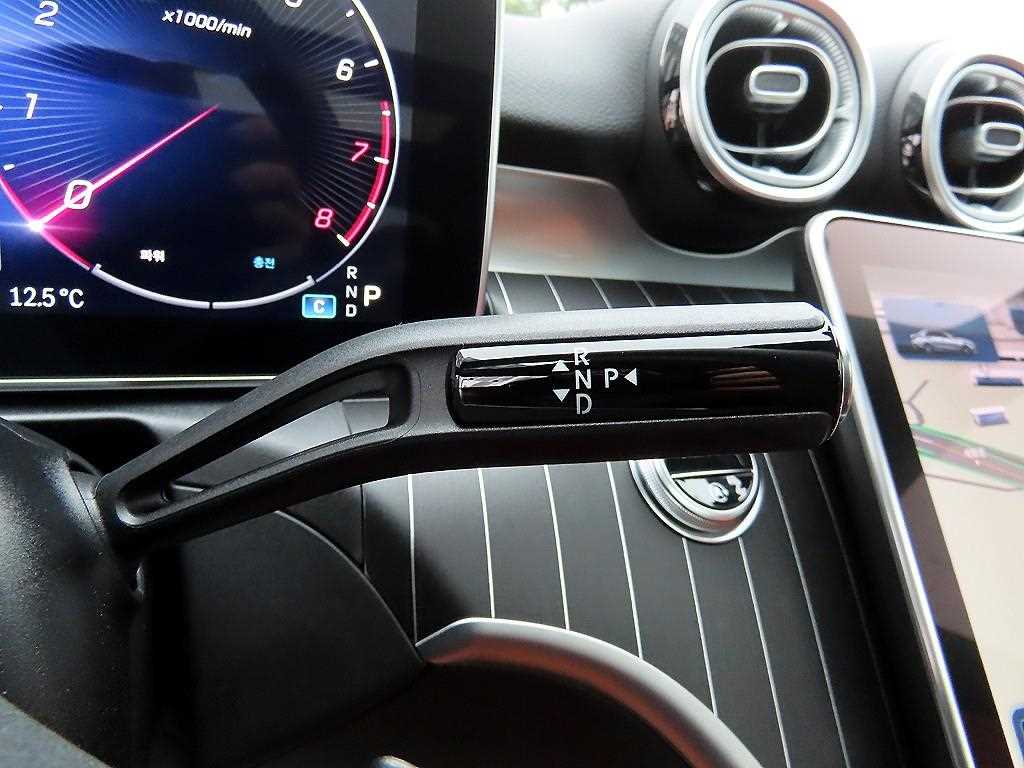 Mercedes Benz C Class - Vista 10