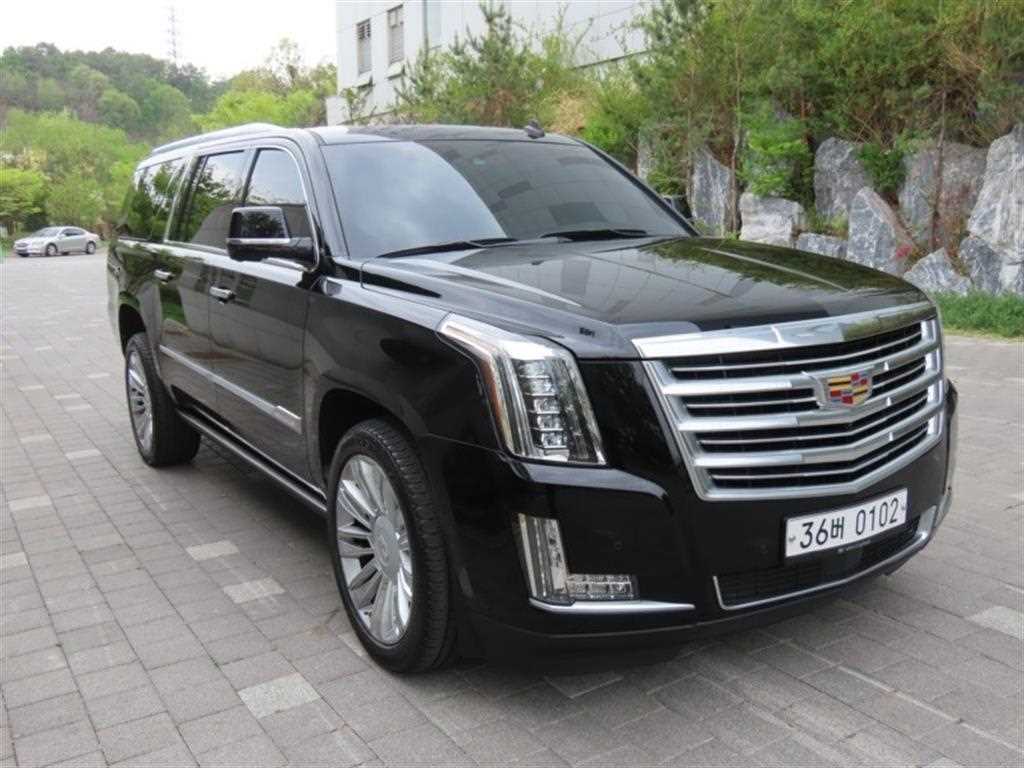 Cadillac Escalade - Vista 2