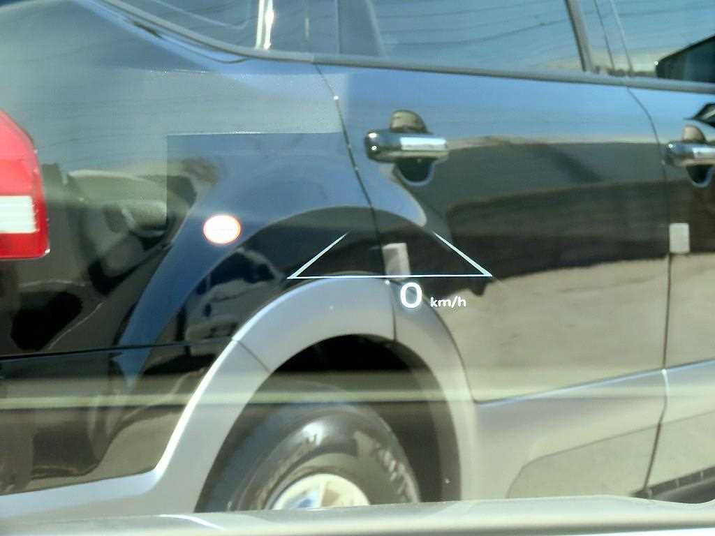 KIA Carnival - Vista 11