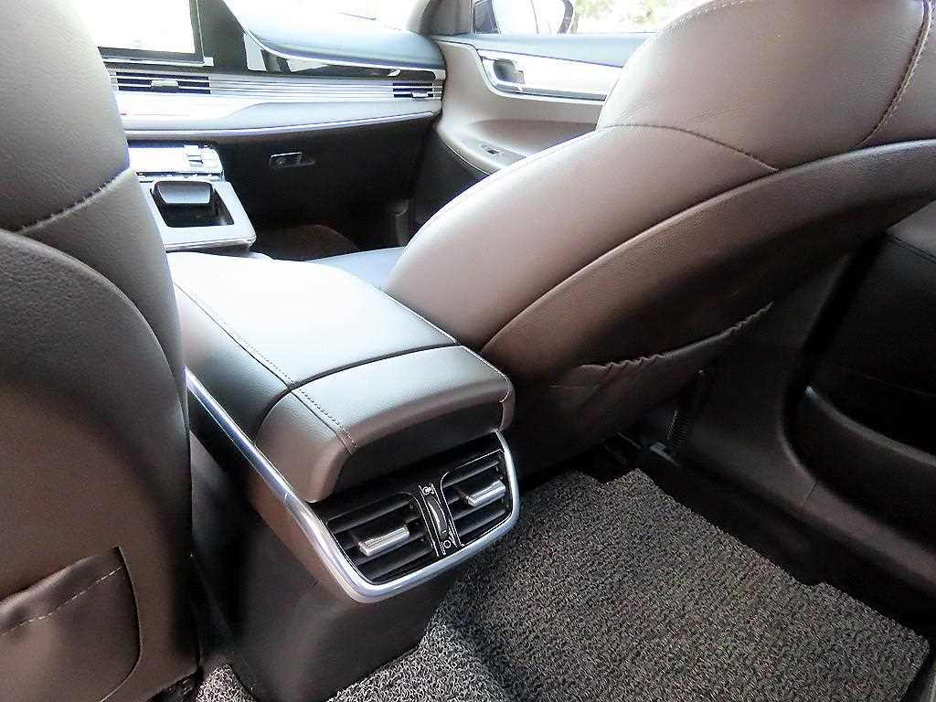 HYUNDAI Grandeur 2021 Negro - Importación desde Corea - HF Imports Iquique - Foto 17