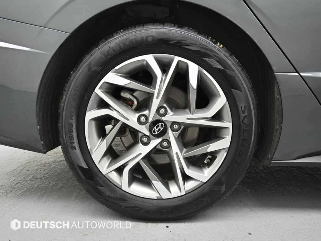 HYUNDAI Sonata - Vista 5