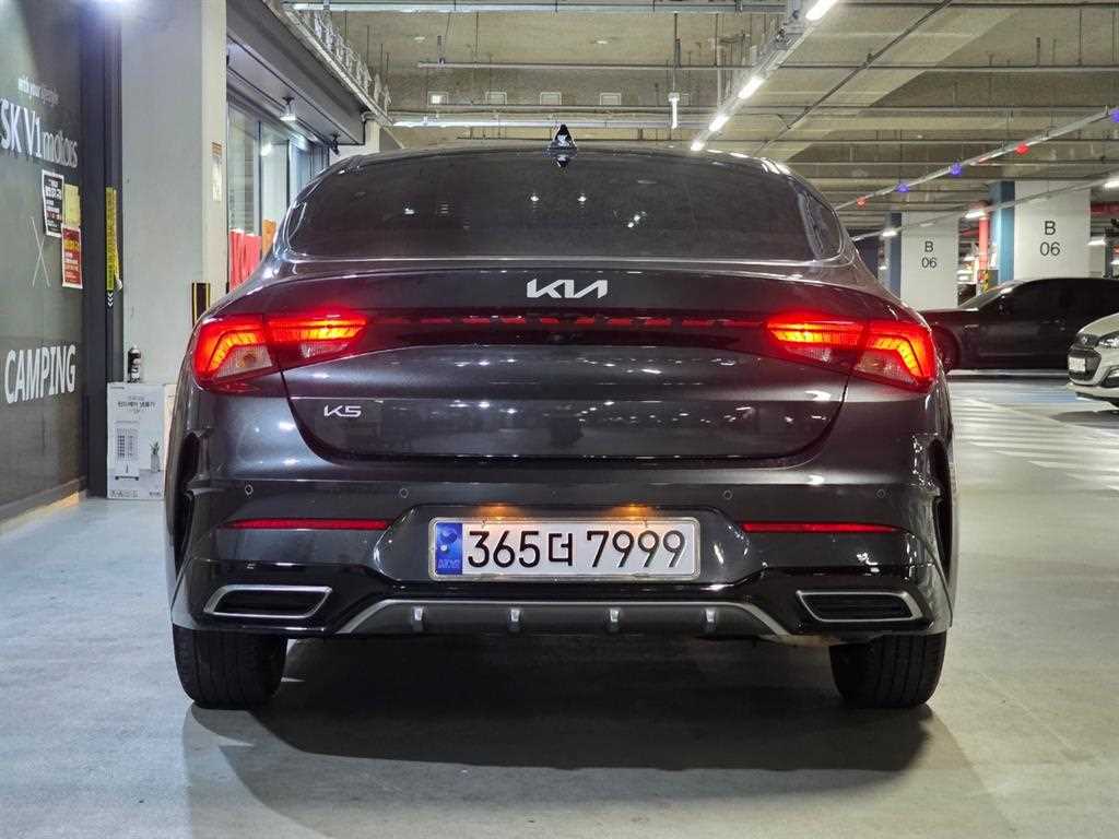 KIA K5 - Vista 5