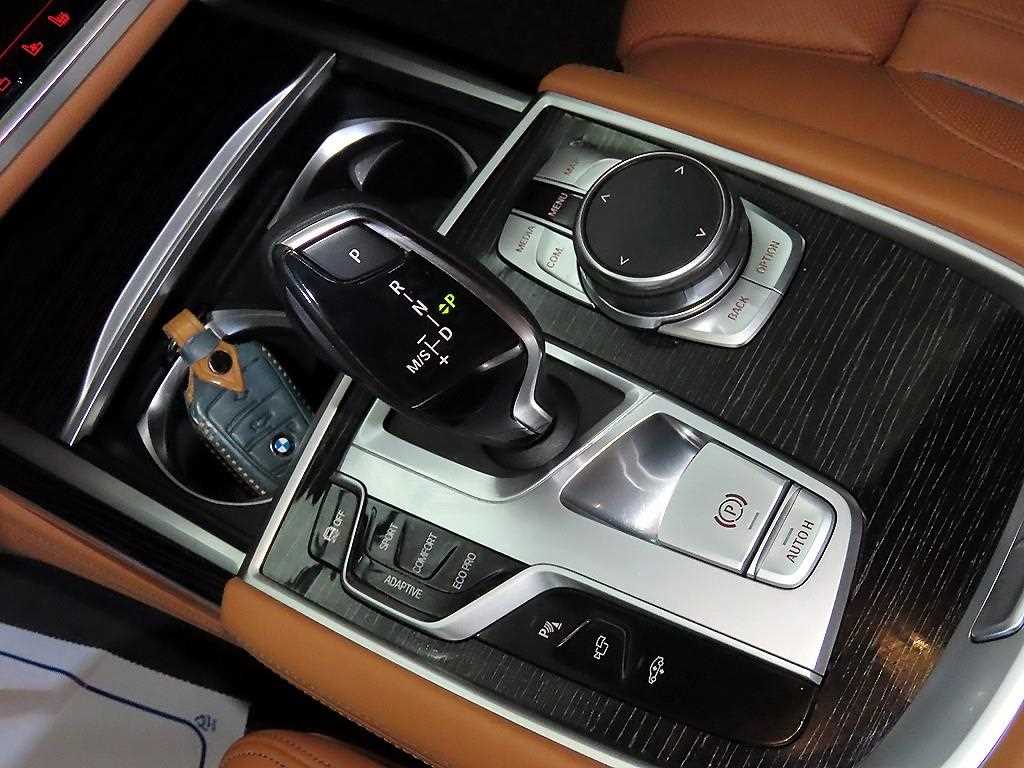 BMW 7 Series - Vista 12