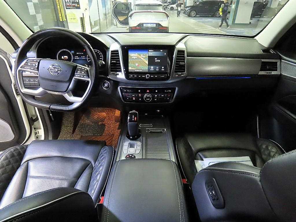 Ssangyong Rexton - Vista 10