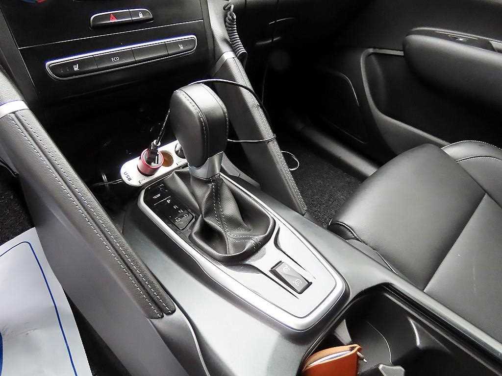 SAMSUNG QM6 - Vista 10