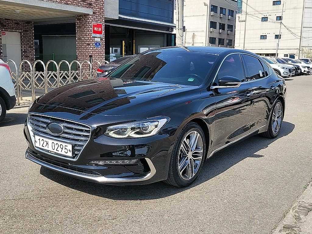 HYUNDAI Grandeur - Vista 2