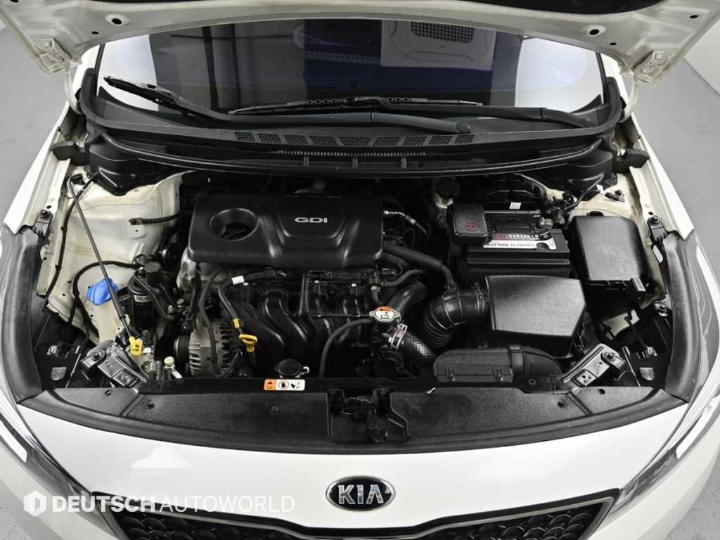 KIA K3 - Vista 6