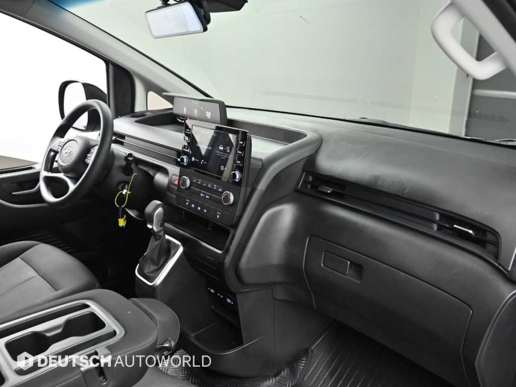 HYUNDAI Staria - Vista 7