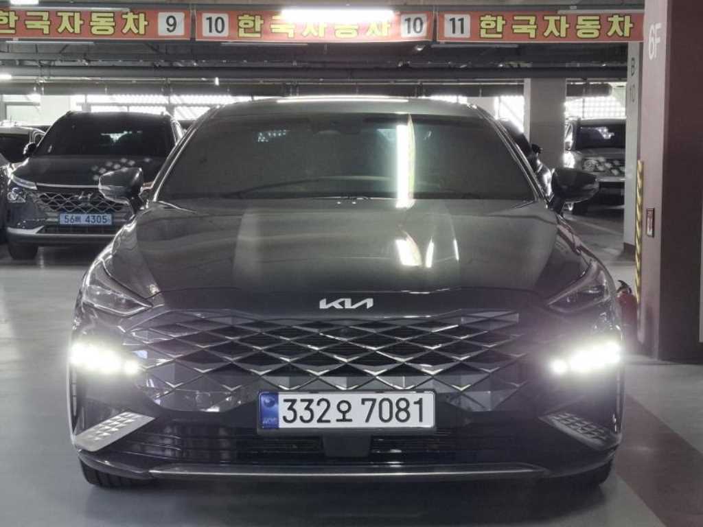 KIA K8 - Vista 3