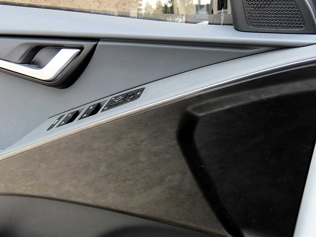 KIA Niro - Vista 12