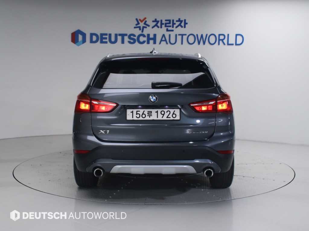 BMW X1 - Vista 4