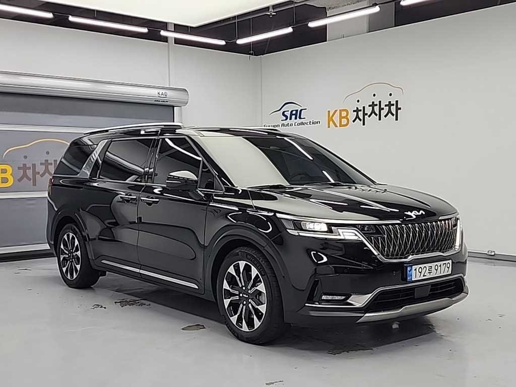 KIA Carnival - Vista 4