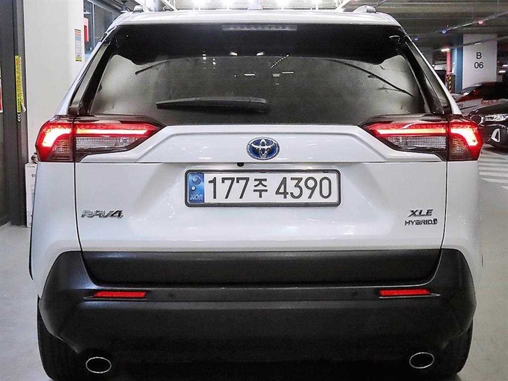 Toyota RAV4 - Vista 5