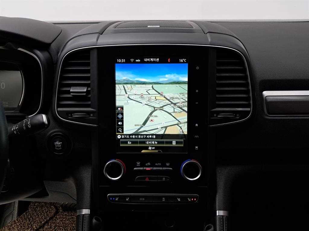 SAMSUNG QM6 - Vista 9