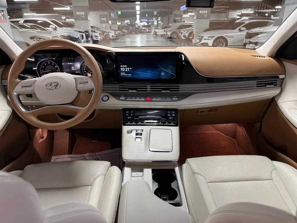 HYUNDAI Grandeur - Vista 8