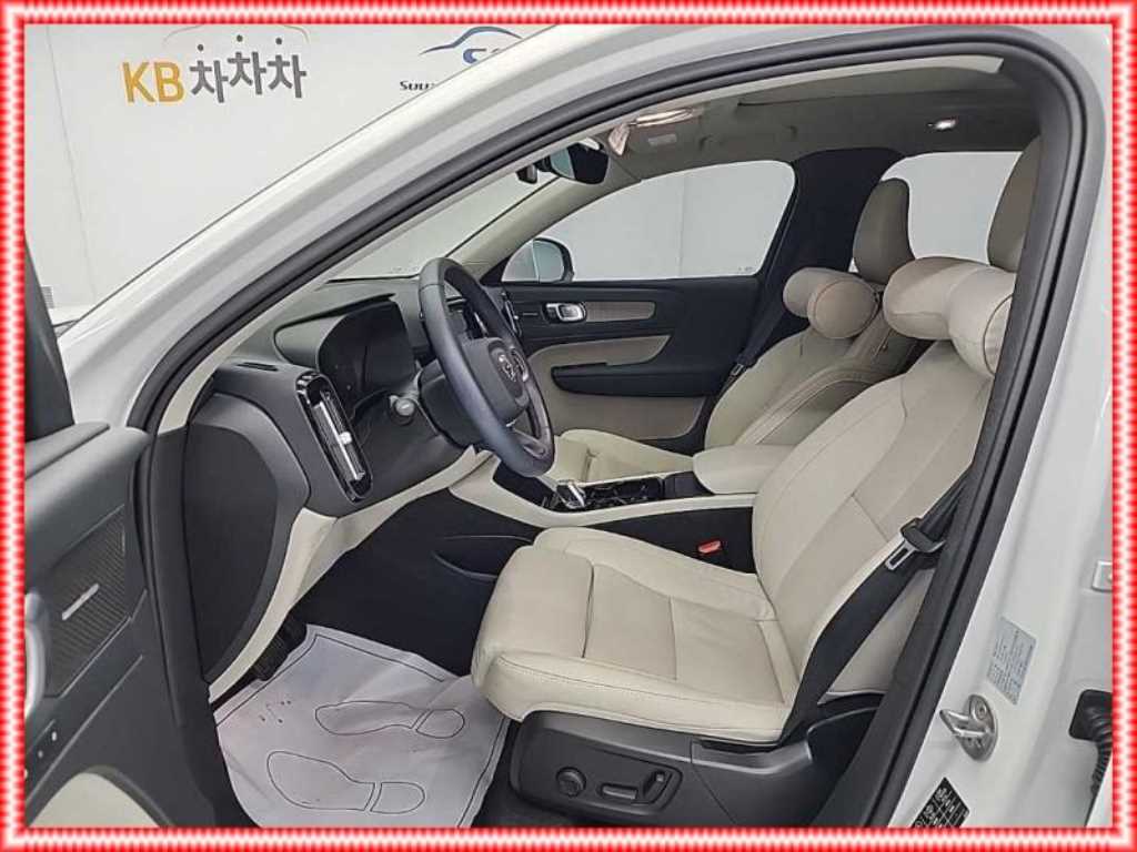 Volvo XC40 - Vista 11