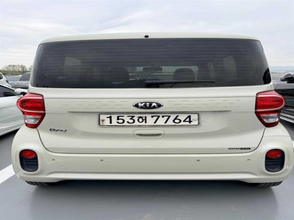 KIA Ray - Vista 3