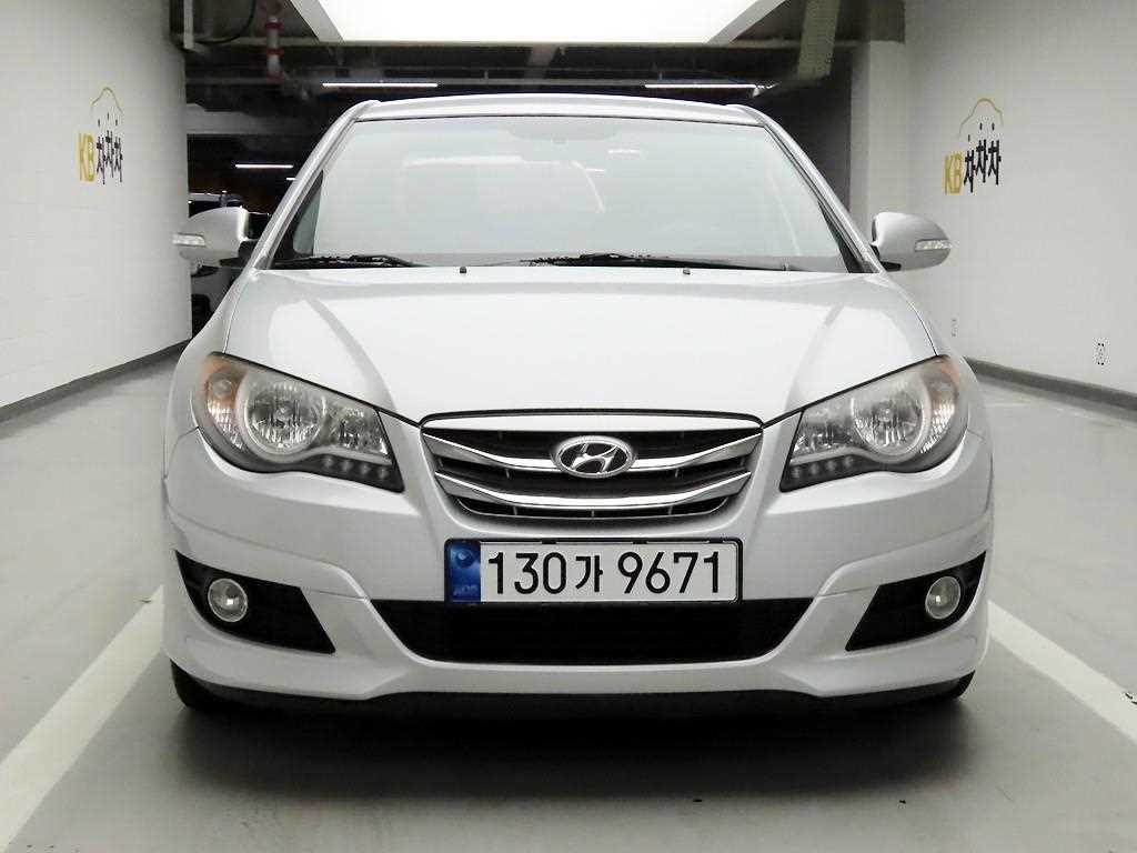 HYUNDAI Avante 2013 Plateado - Importación desde Corea - HF Imports Iquique - Foto 1