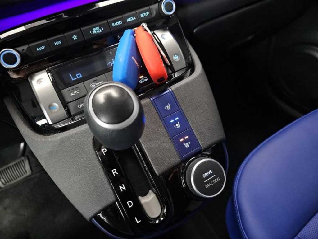 HYUNDAI Casper - Vista 12