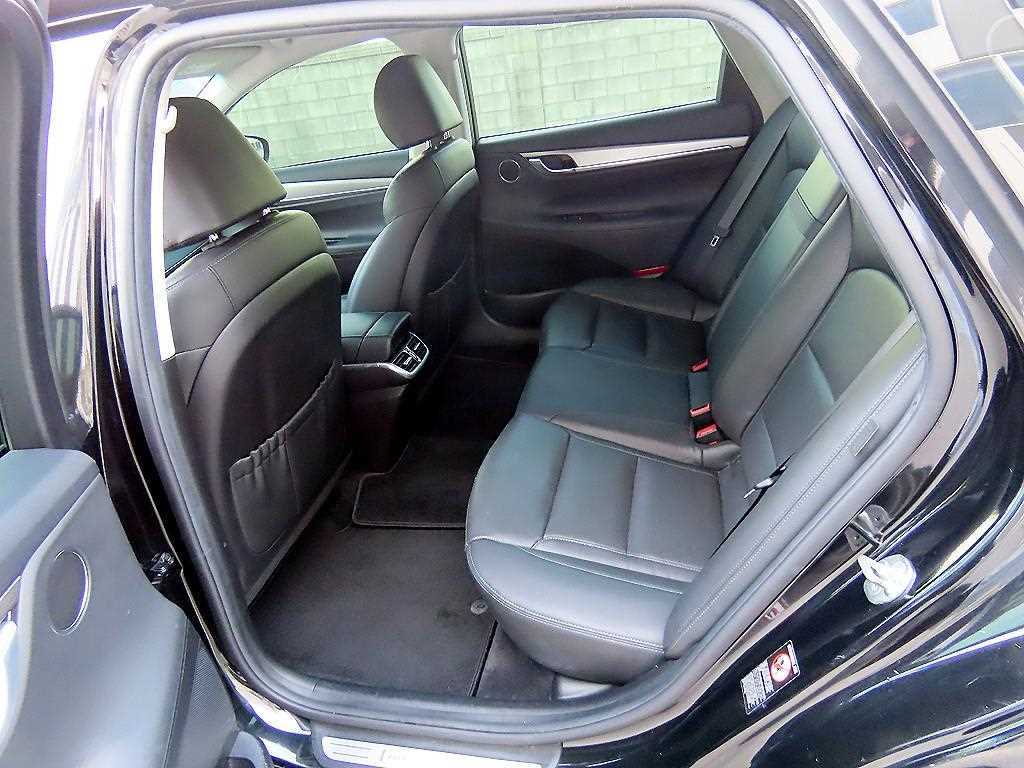 HYUNDAI Grandeur - Vista 6