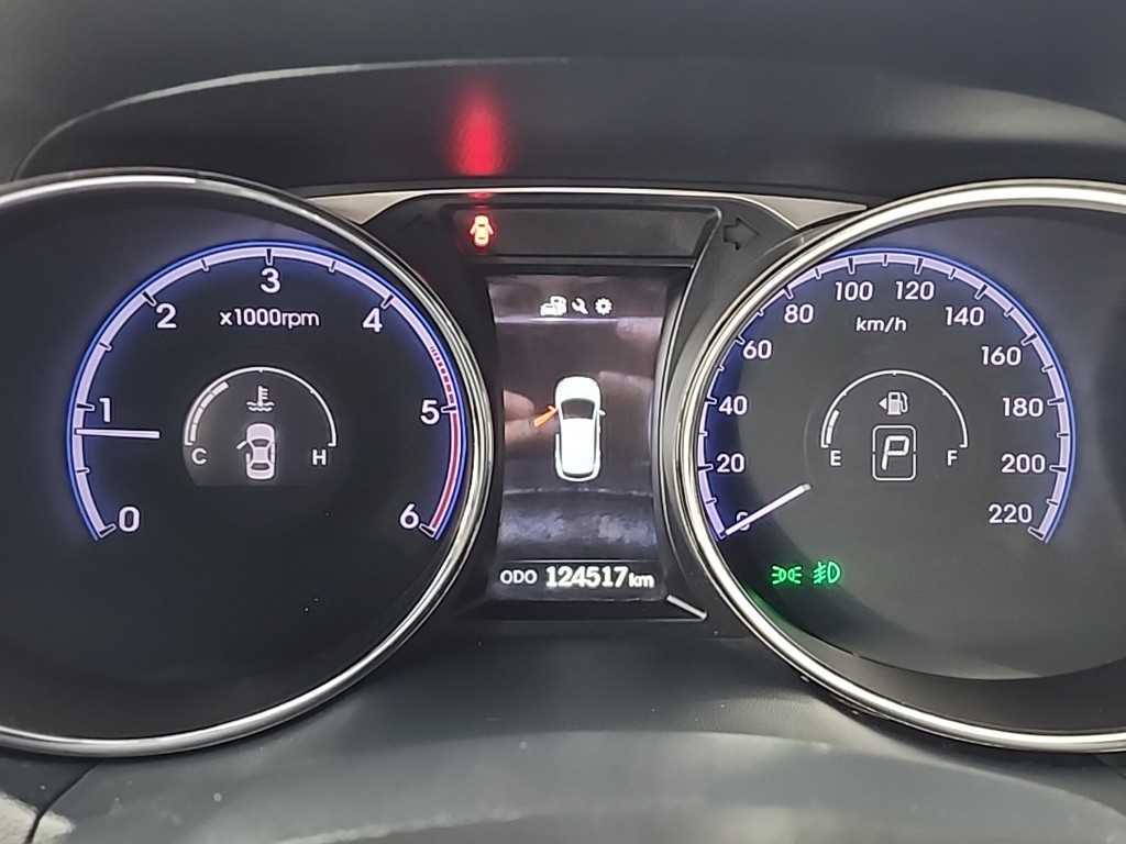 HYUNDAI Tucson - Vista 6