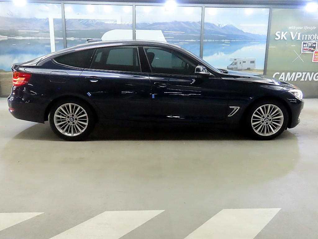 BMW Gran Turismo - Vista 3