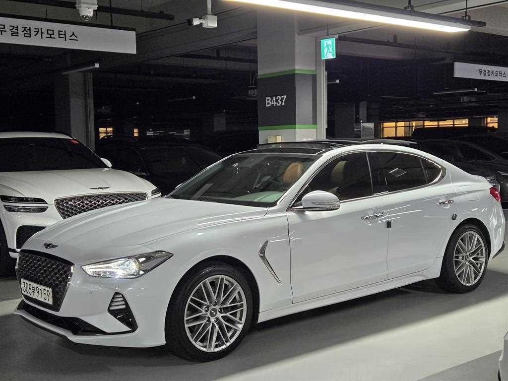 Genesis G70 - Vista 2