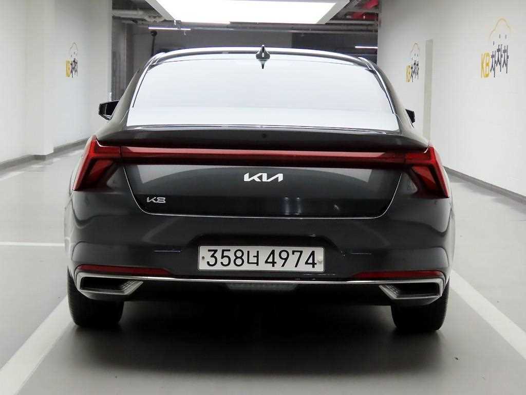 KIA K8 - Vista 3