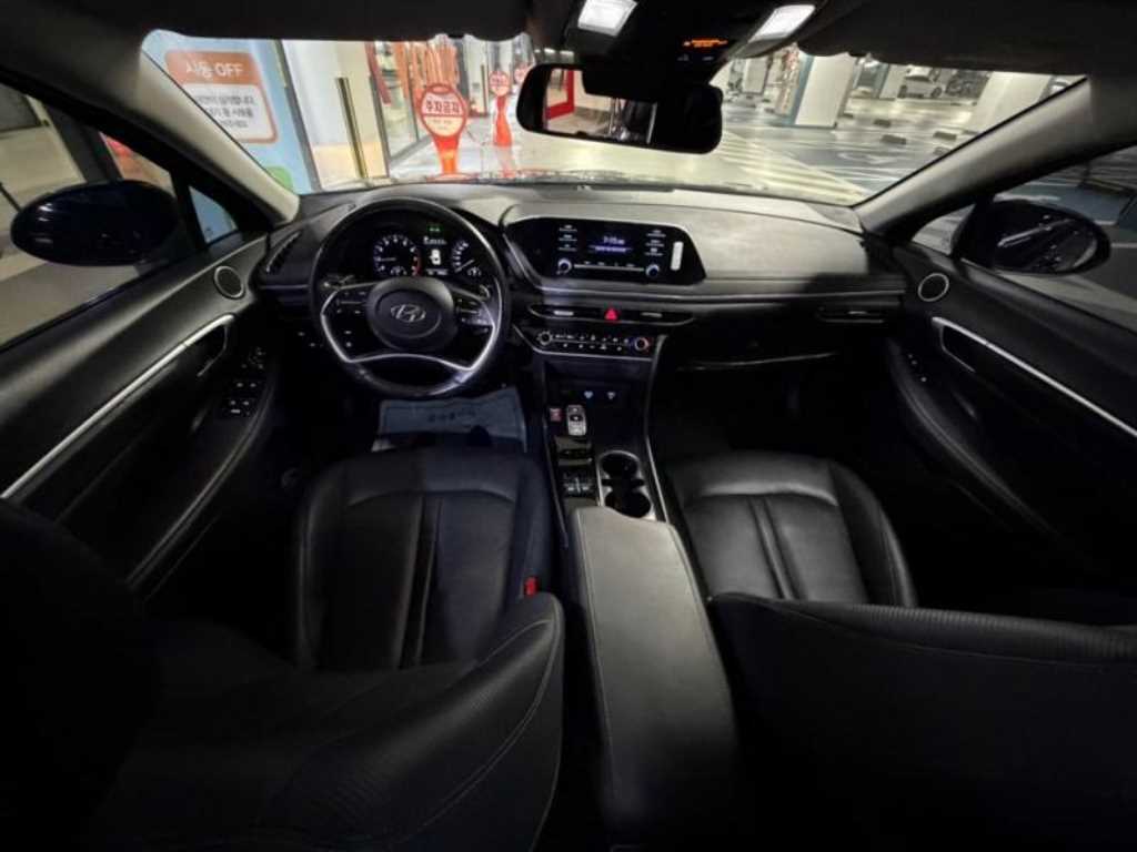 HYUNDAI Sonata - Vista 6