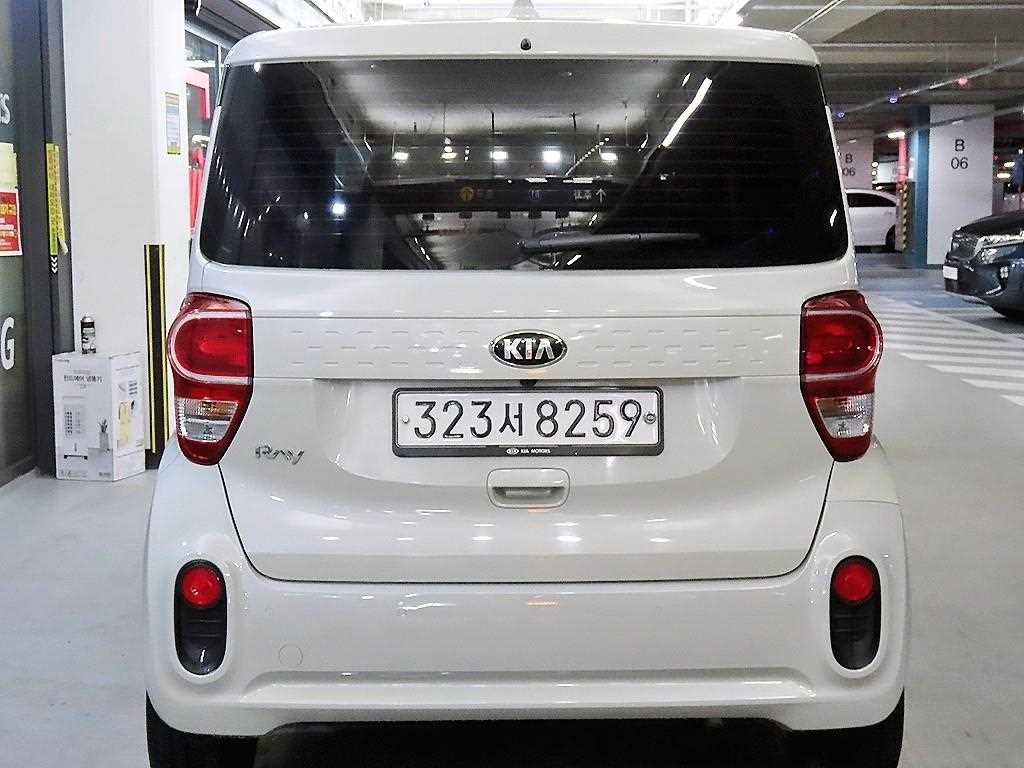 KIA Ray - Vista 5