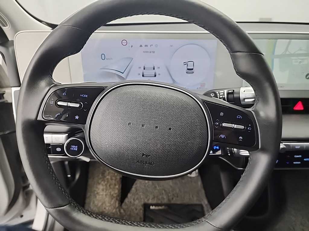 HYUNDAI Ioniq 5 - Vista 9