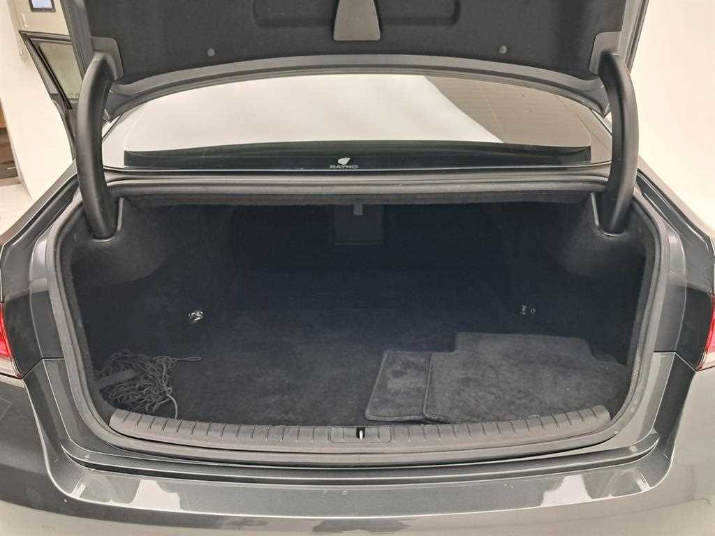 Genesis G80 2018 Gris - Importación desde Corea - HF Imports Iquique - Foto 17