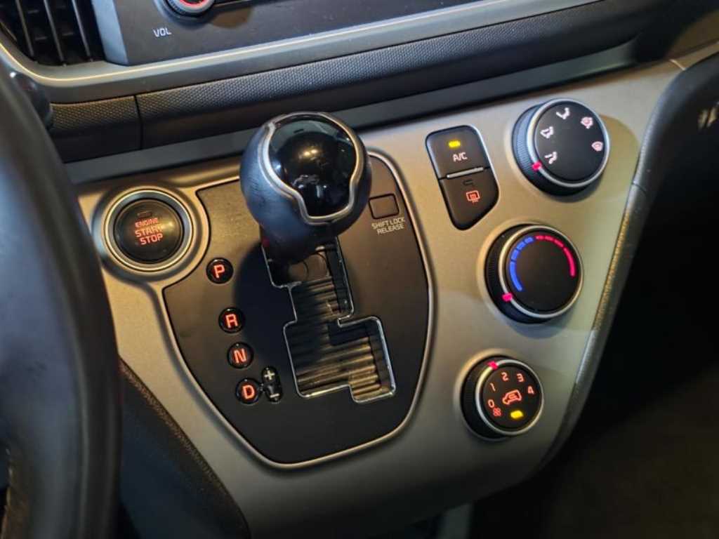 KIA Ray 2022 Blanco - Importación desde Corea - HF Imports Iquique - Foto 14