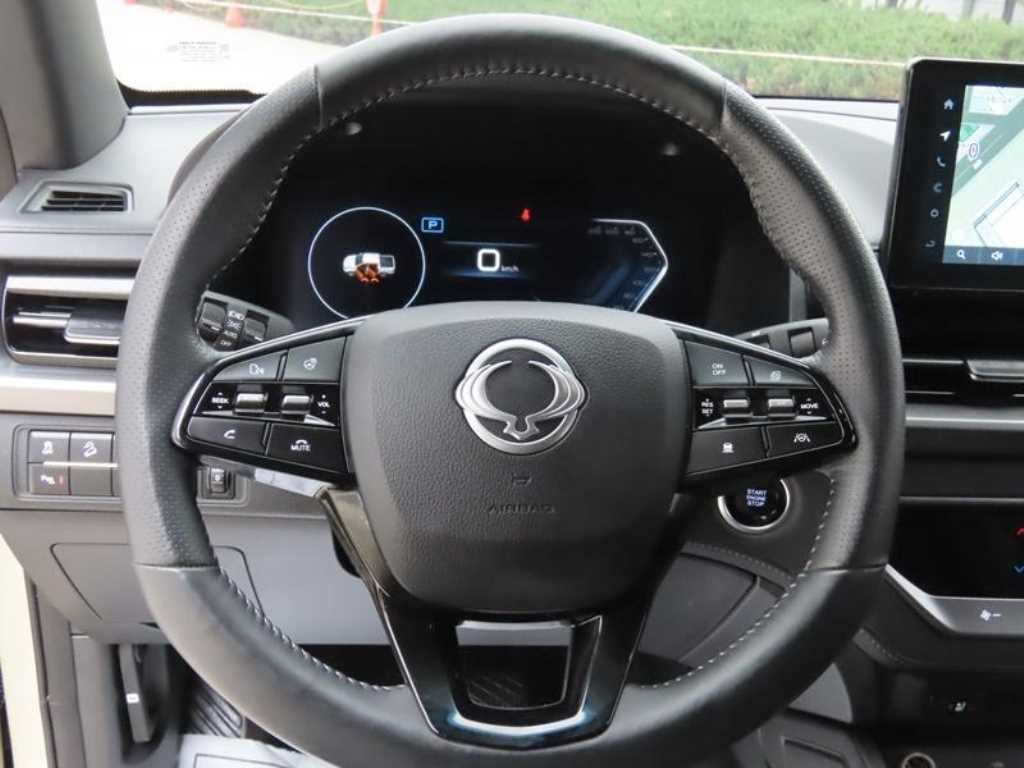 Ssangyong Rexton - Vista 11