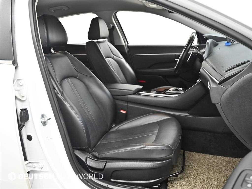 HYUNDAI Sonata - Vista 10